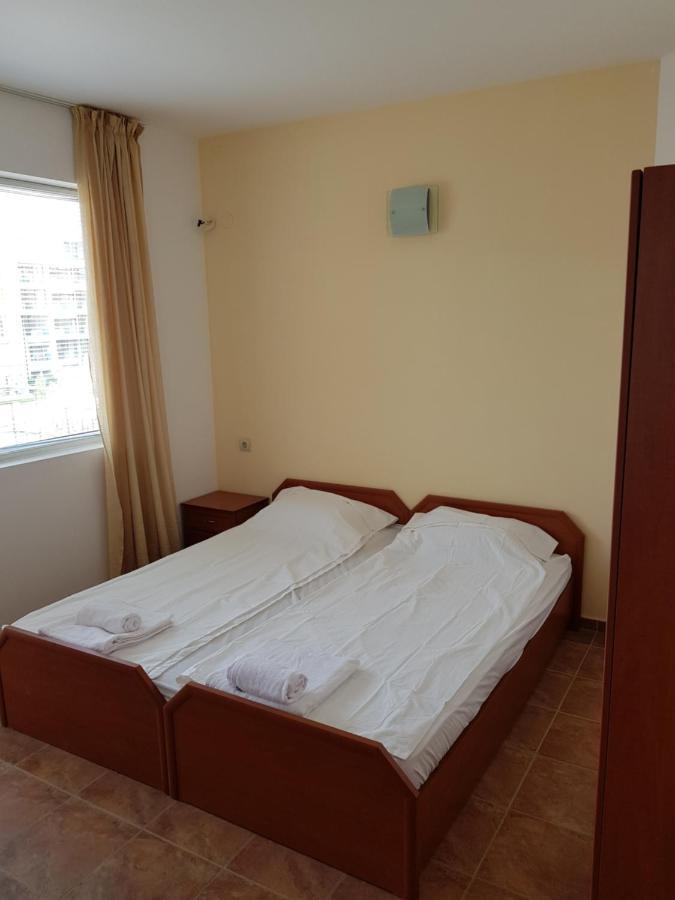 Zaliv Apartments House Sveti Vlas Buitenkant foto